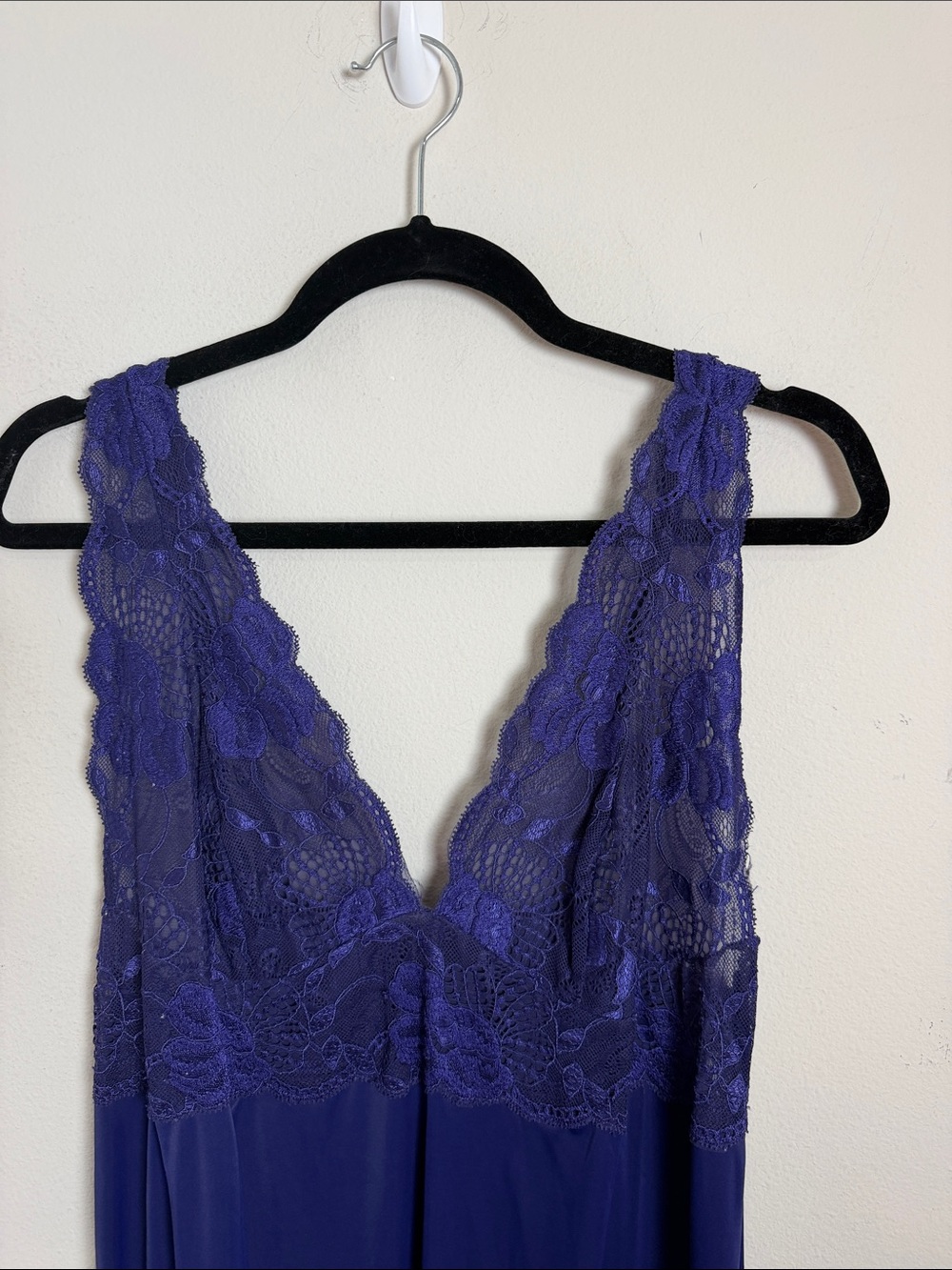 Natori Purple Lace Maxi Nightgown Size Large Evening Loungewear - Picture 3 of 5